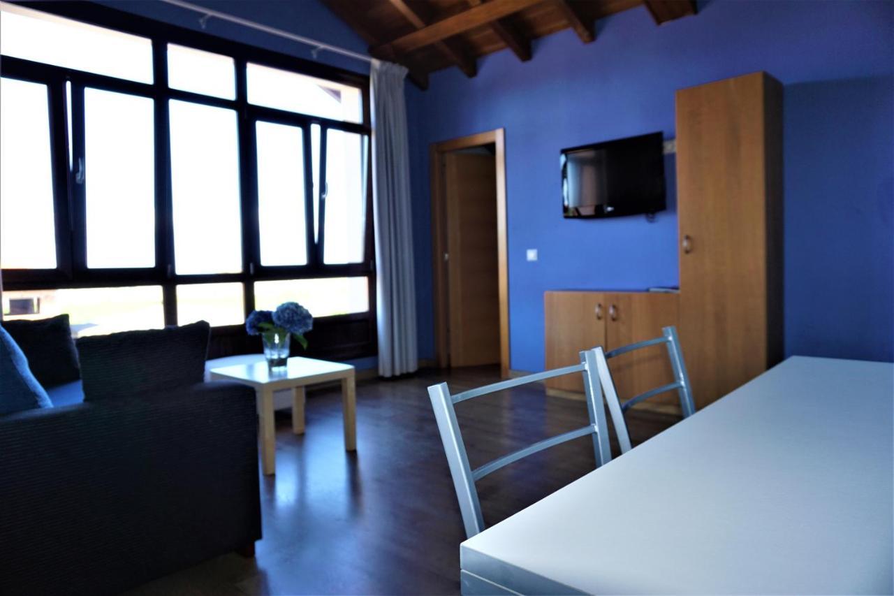 Apartamentos La Playina Llanes Eksteriør billede